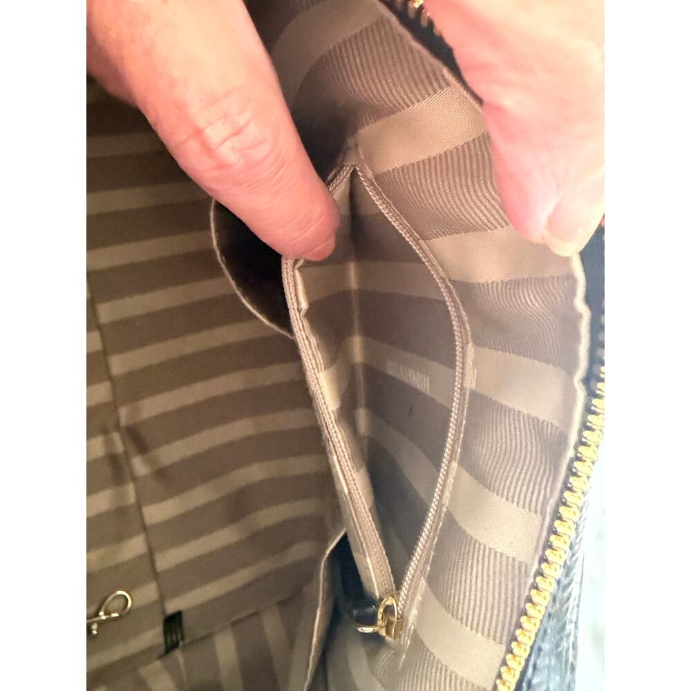 Retired Brahmin Hudson Satchel Magnolia Stripe Melbourne Leather Dome Crossbody - Picture 8 of 10